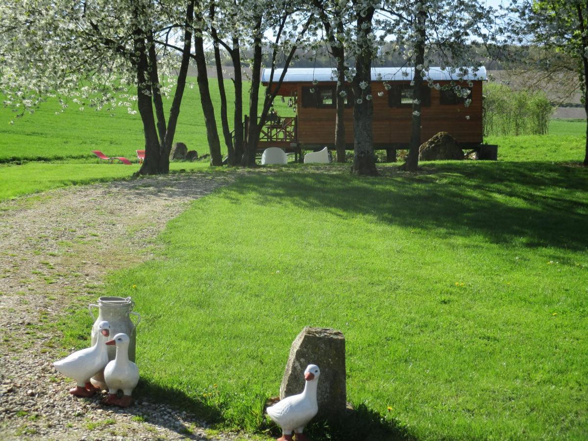 Roulotte Panoramique Du Moulin Bed and Breakfast Châtillon-sur-Marne Εξωτερικό φωτογραφία