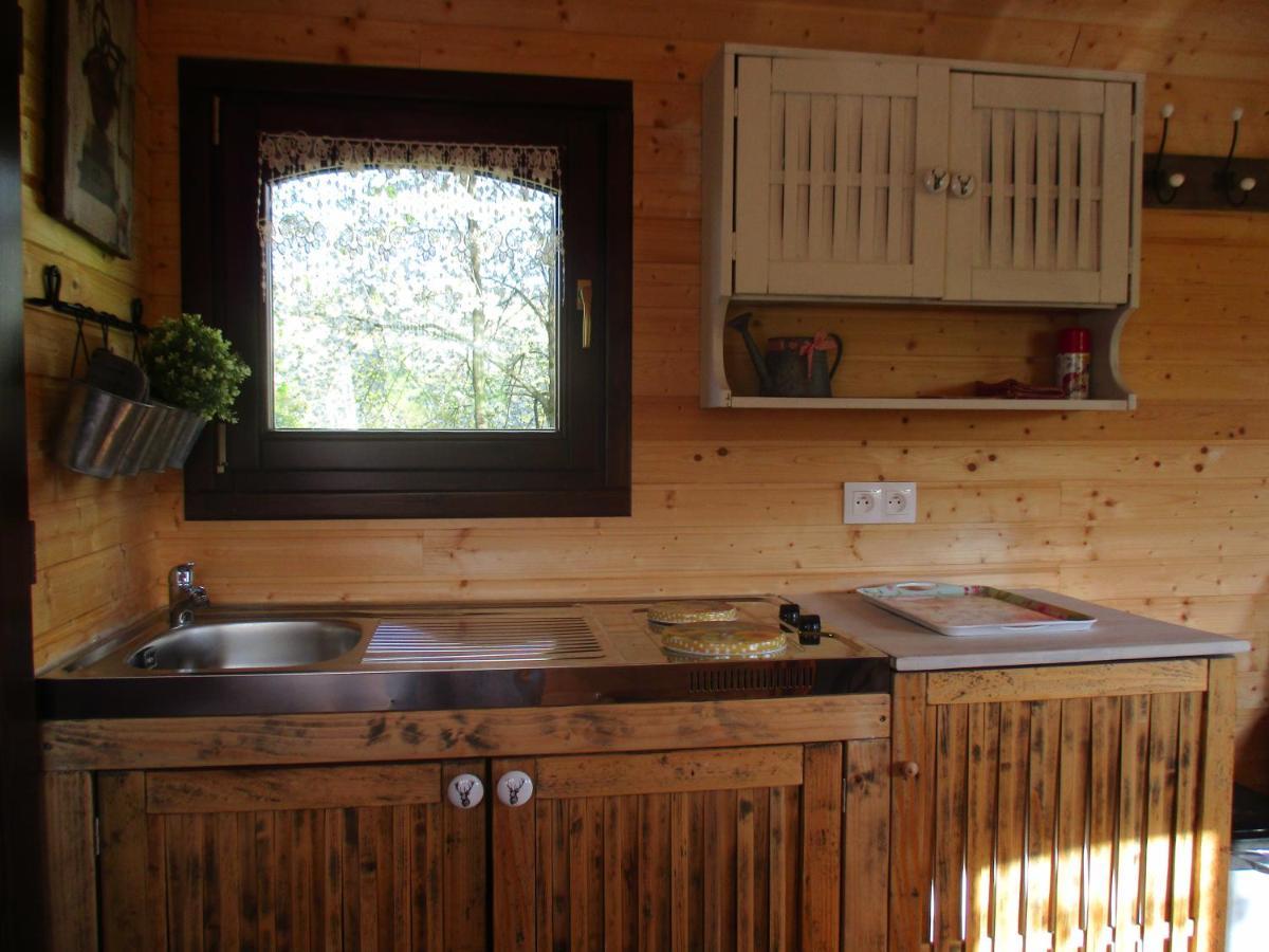 Roulotte Panoramique Du Moulin Bed and Breakfast Châtillon-sur-Marne Εξωτερικό φωτογραφία