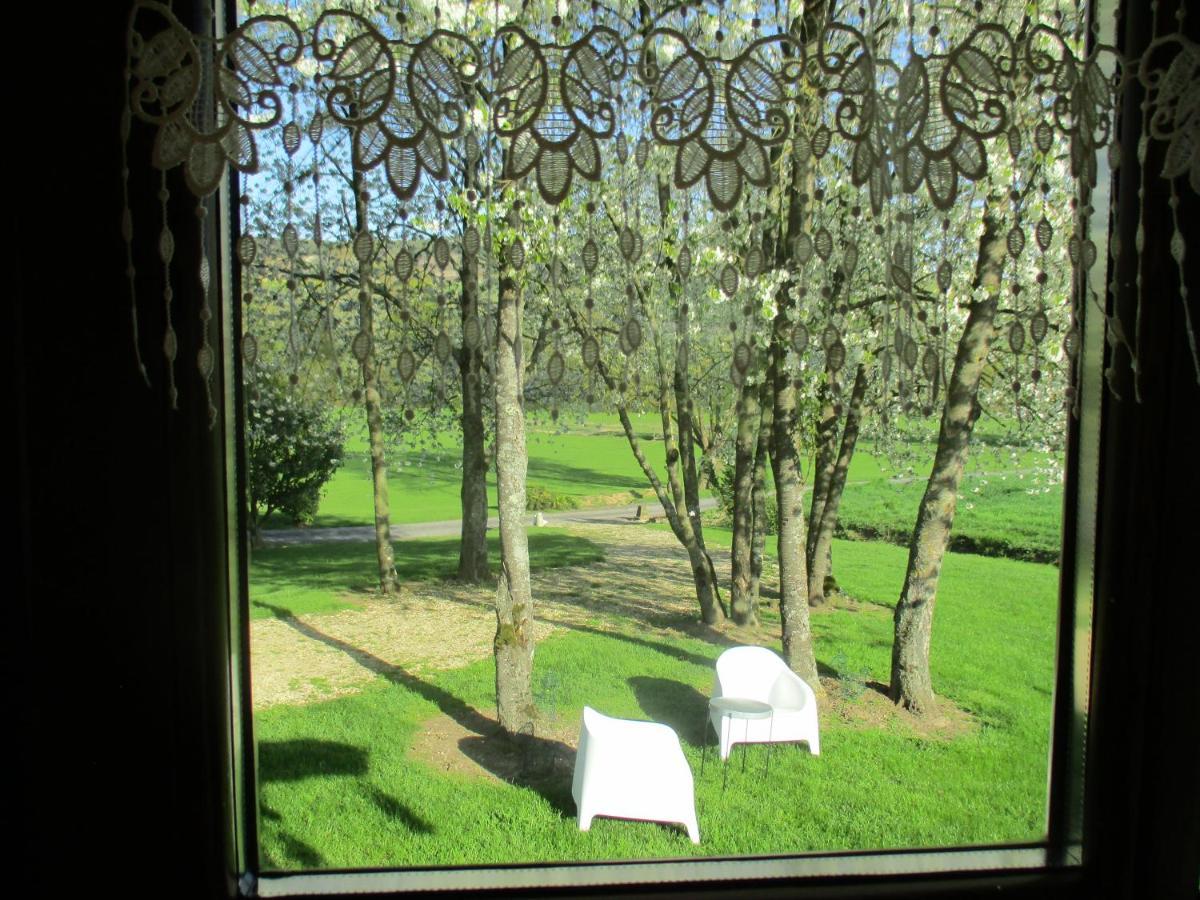 Roulotte Panoramique Du Moulin Bed and Breakfast Châtillon-sur-Marne Εξωτερικό φωτογραφία